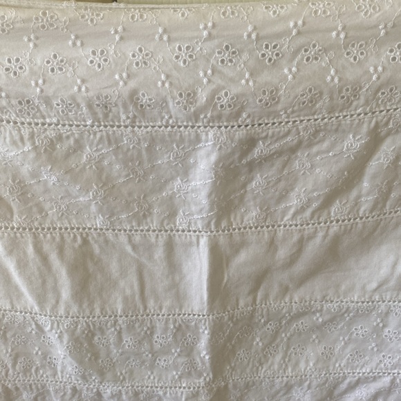 Linen blend eyelet skirt size 8 - Picture 3 of 6